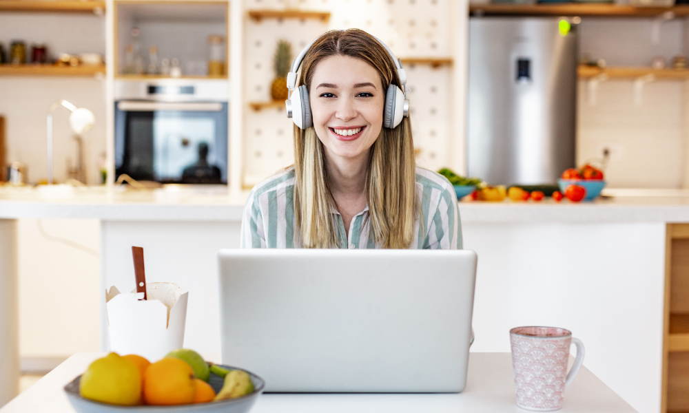 30 Online Jobs that Pay 30 an Hour or More (Hiring Now)