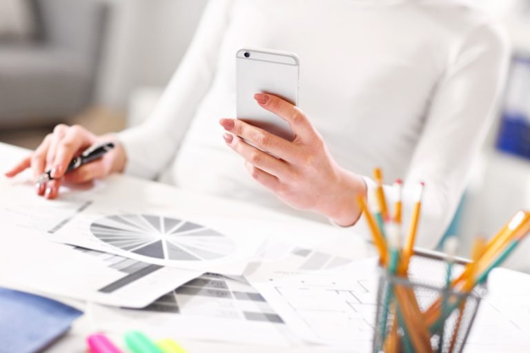 21-part-time-jobs-using-mobile-phones-for-extra-cash