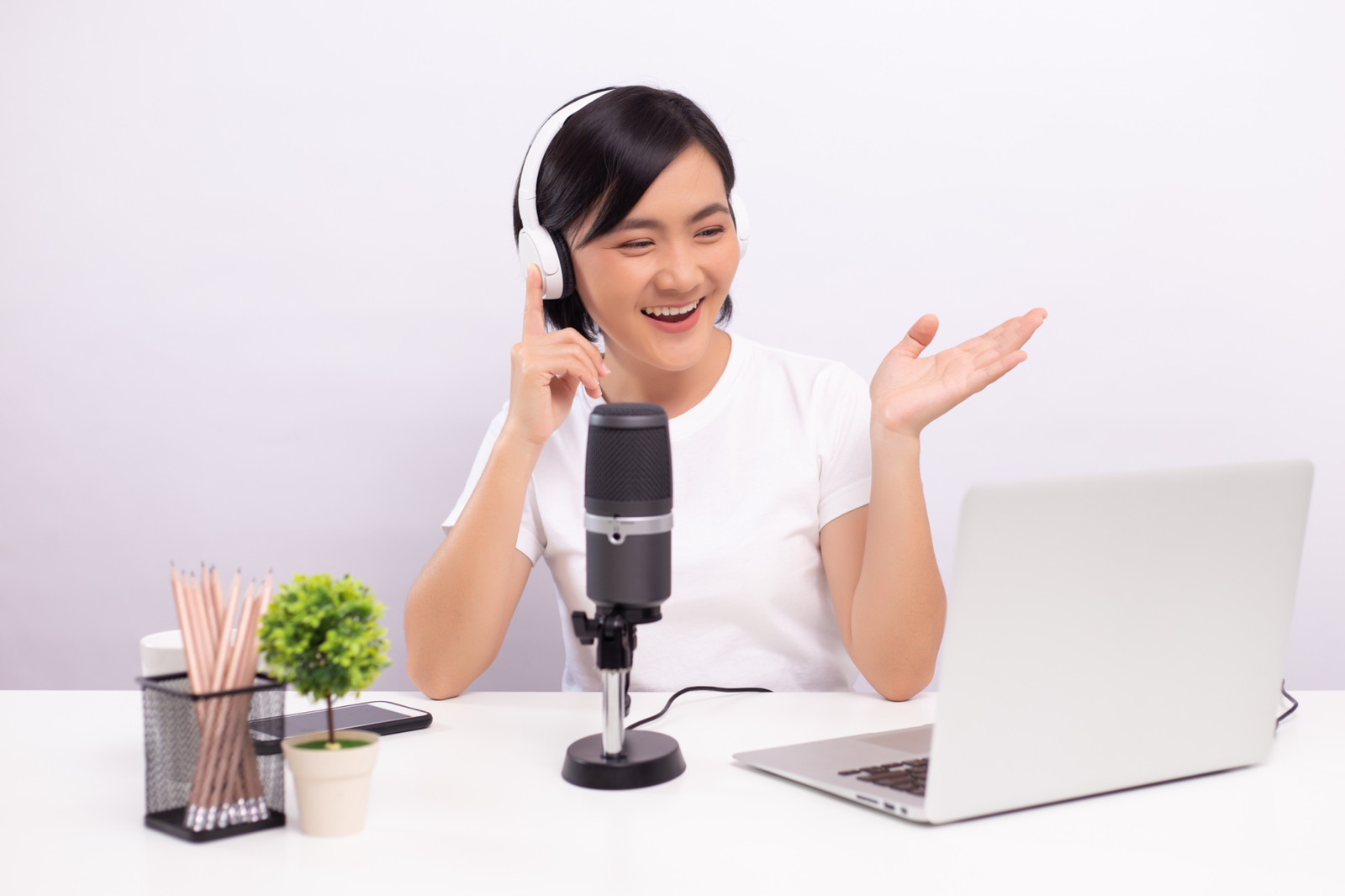 View of 41 Small Online Business Ideas That Are Cheap and Easy to Start