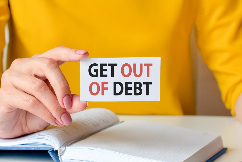 10 Practical Tips to Help You Pay Off Debt Fast